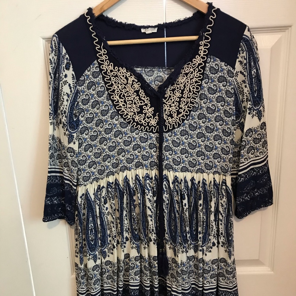 ⭐️ Cute little boho short dress or tunic.